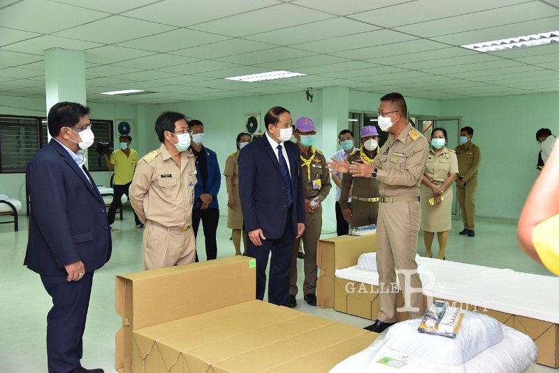 20210426-Governor inspects field hospitals-119.JPG